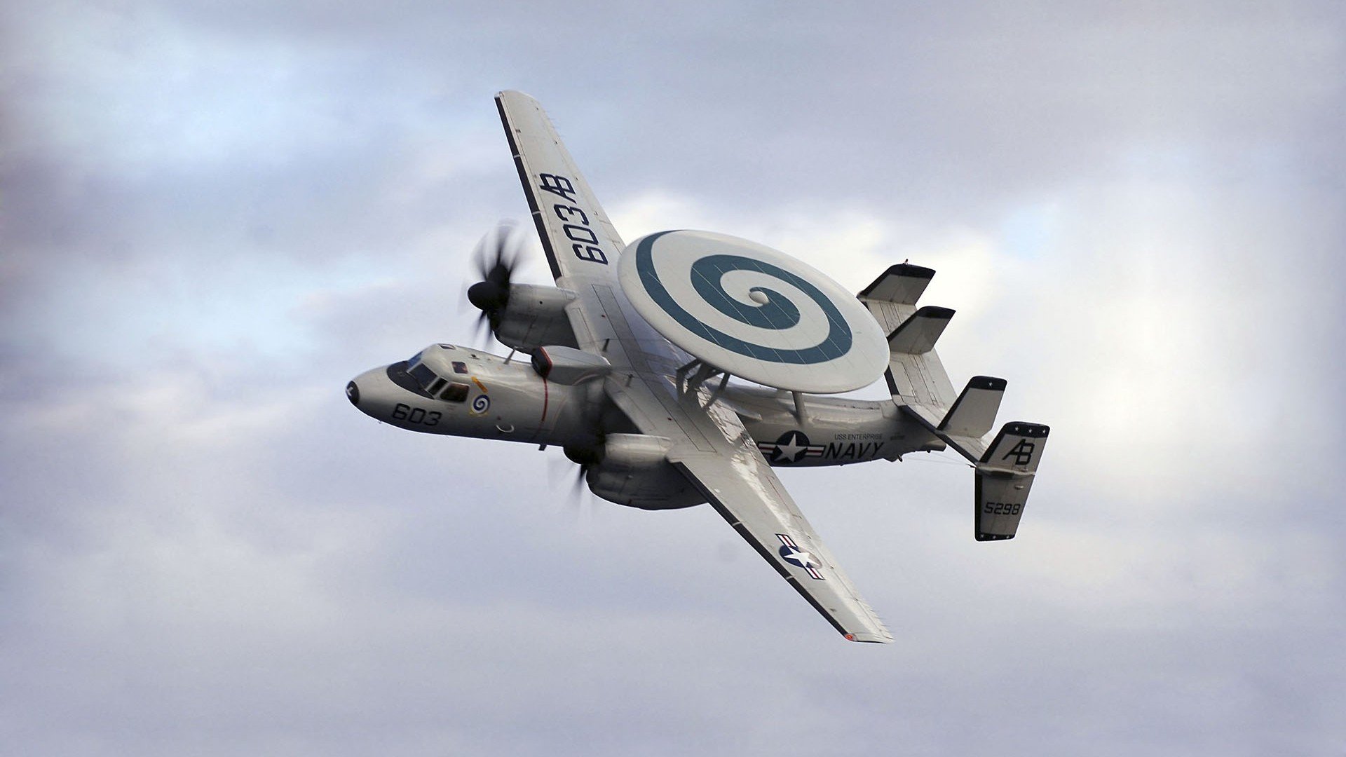 战术升级：球队引入新科技助力比赛，球队战术打法